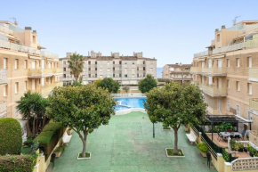 Apt en Cunit con piscina compartida